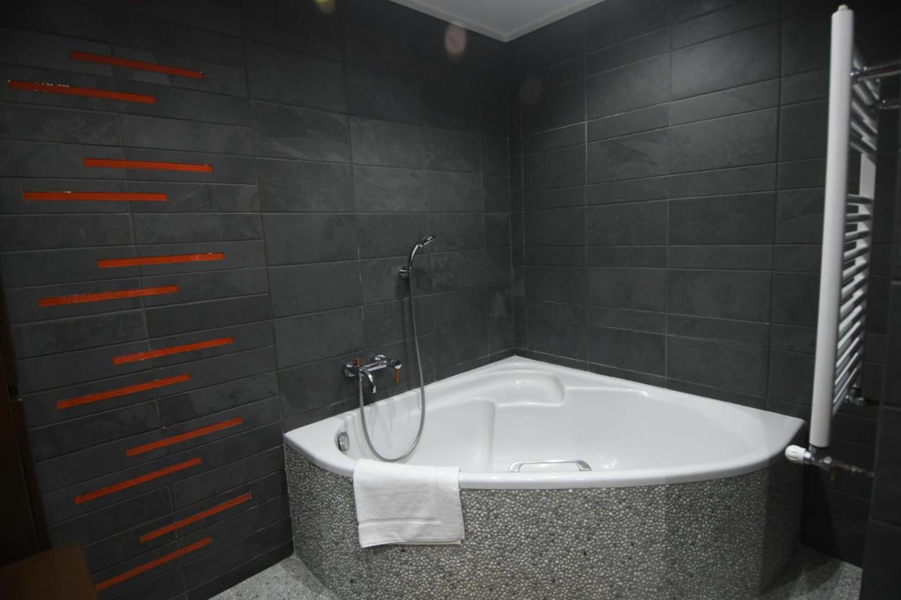 Double A Luxury Apartment Thessaloniki Exterior photo